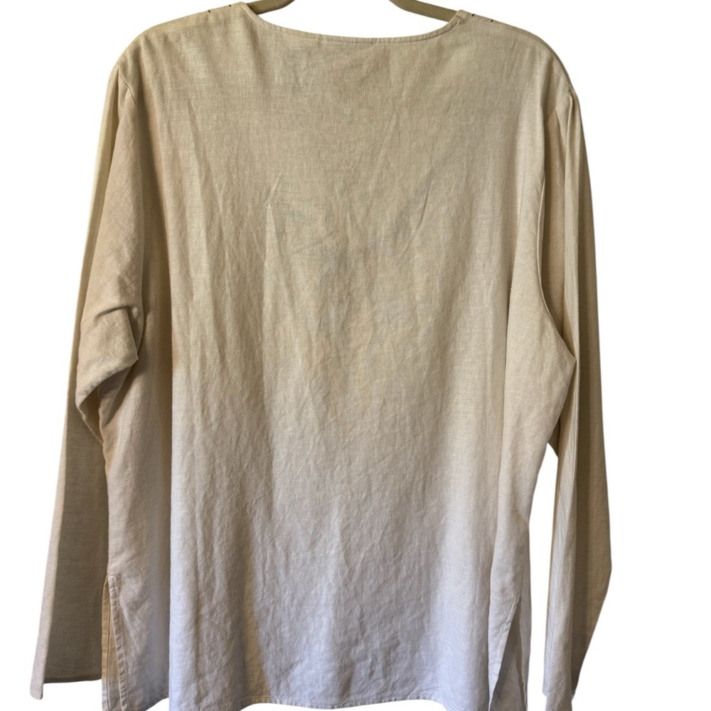 White Stag Linen and Rayon Cream Tunic. EUC. Size XL 16/18. - Picture 2 of 5
